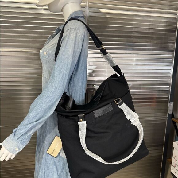 Burberry Handbags - Burberry Black Utility Canvas Arley Travel Unisex Tote Bag